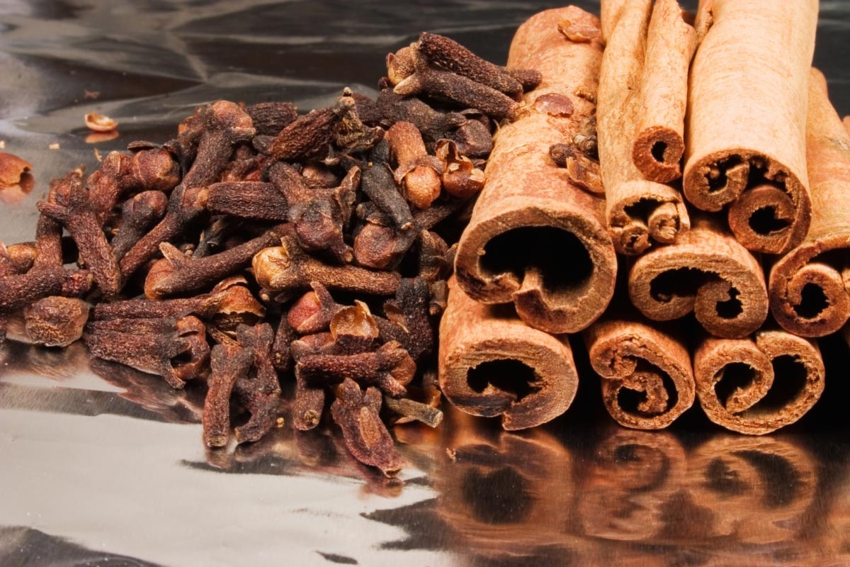 What Are The Health Benefits of Cinnamon